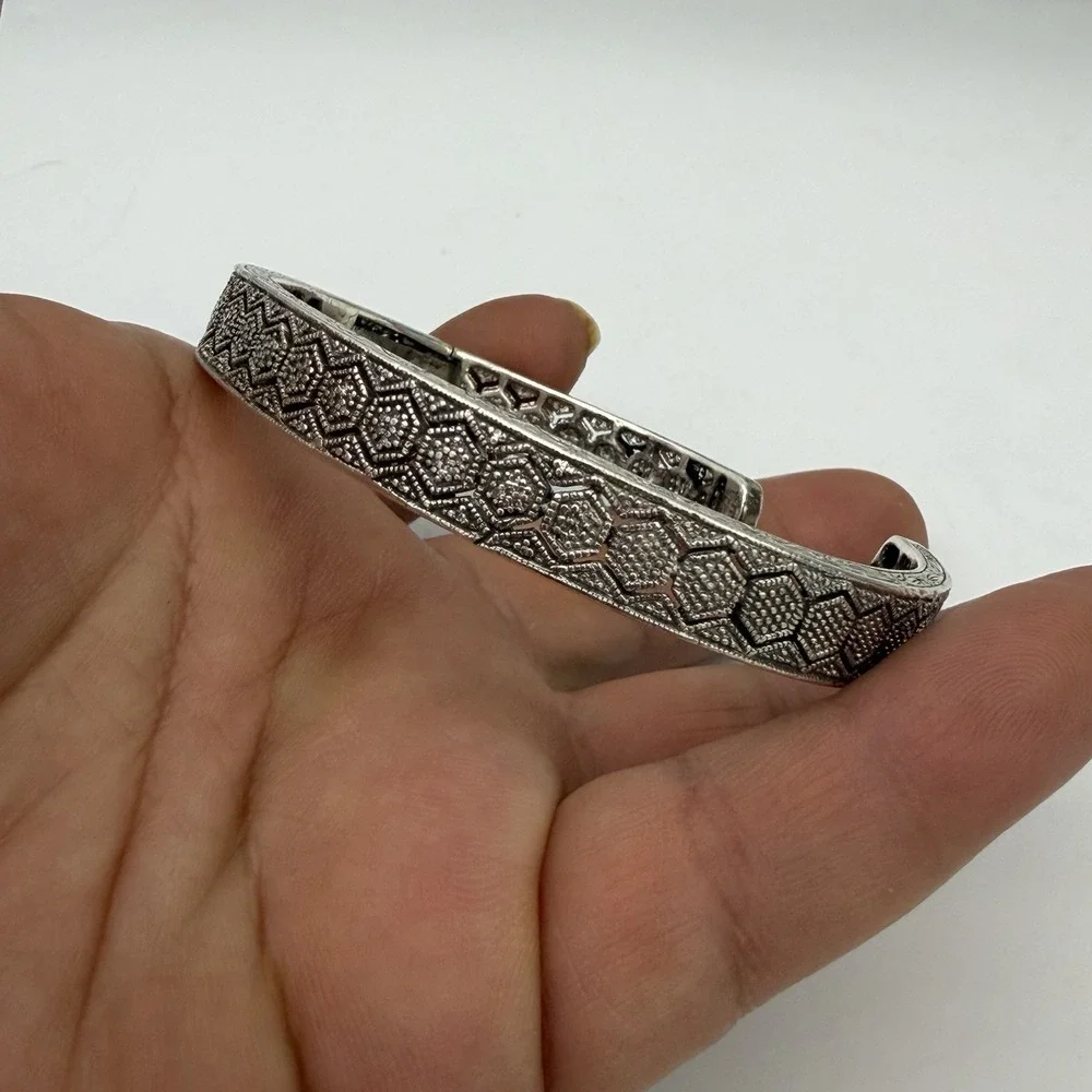 Vtg 925 Sterling Silver Diamond Cuff Bracelet Open Work Honey Comb Designer JSP
